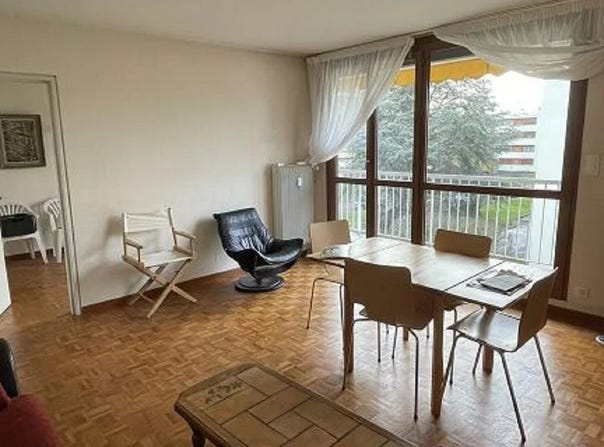 Sens, Yonne 89100