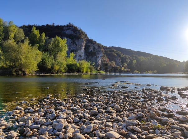 Vers-Pont-du-Gard, Occitanie 30210