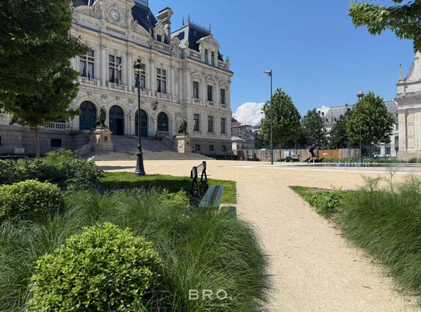 Vannes, Brittany 56000