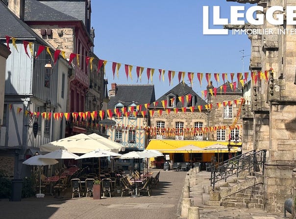 Josselin, Brittany 56120