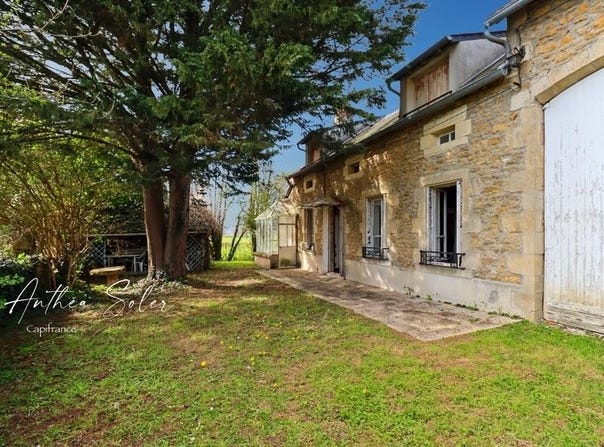 Corbigny, Burgundy 58800