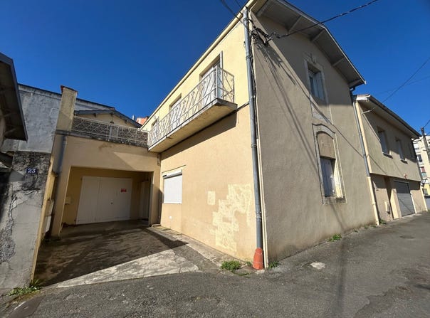 Auch, Midi-Pyrénées 32000