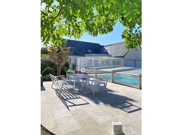 Channay-sur-Lathan, Centre-Val de Loire 37330