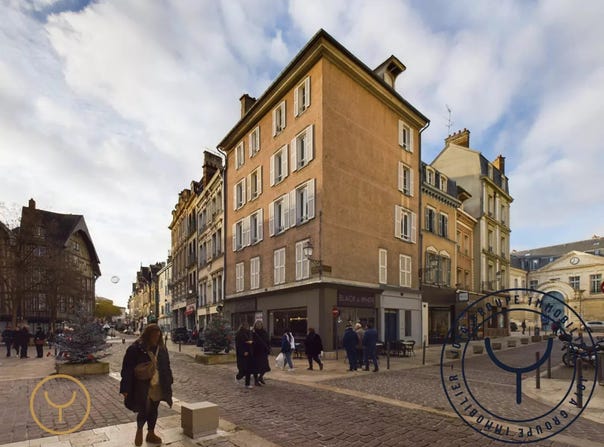 Troyes, Aube 10000