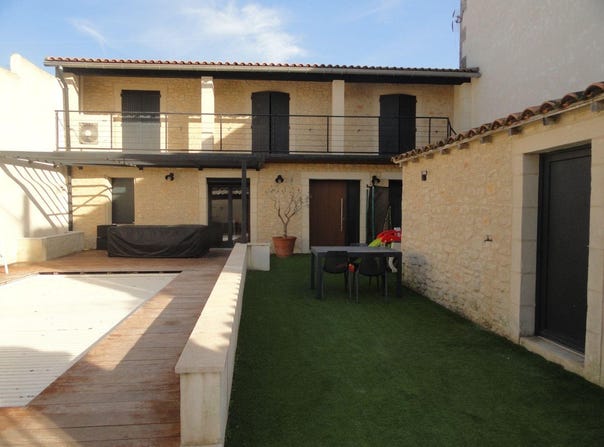 Saint-Gilles, Languedoc-Roussillon 30800