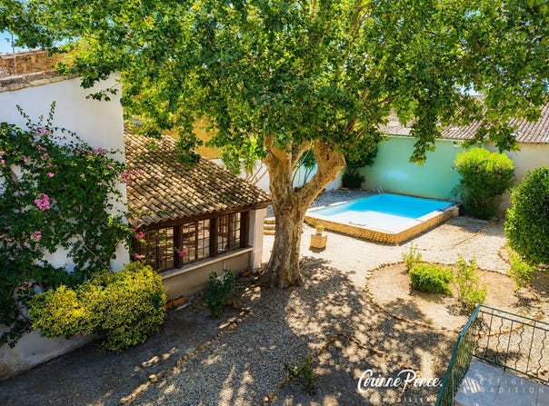 Saint-Gilles, Languedoc-Roussillon 30800