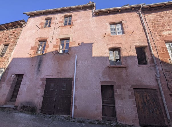 VILLECOMTAL, Occitanie 12580