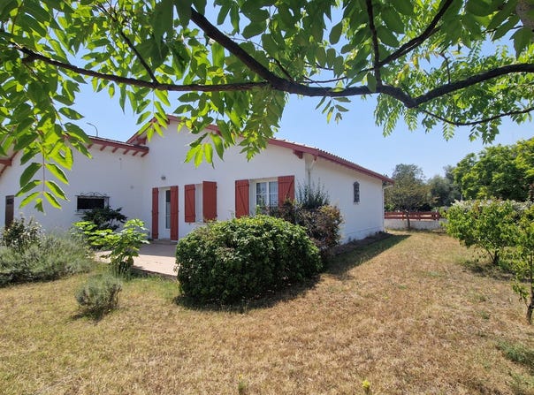 Langon, Aquitaine 33210
