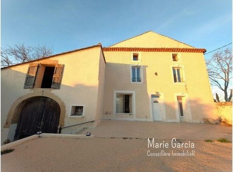 Castillon-Du-Gard, Languedoc-Roussillon 30210