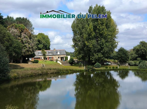 Plougonver, Brittany 22810