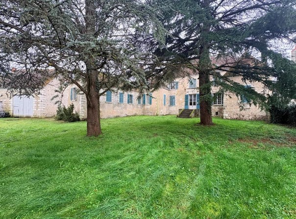 Chatillon Sur Indre, Centre-Val de Loire 36700