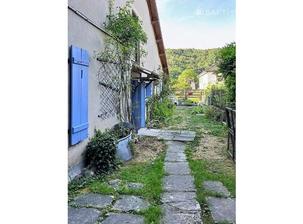 Mesnay, Franche-Comté 39600