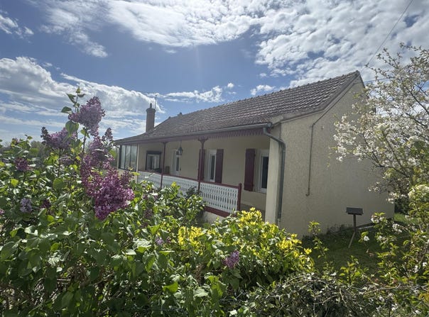 Branges, Burgundy 71500