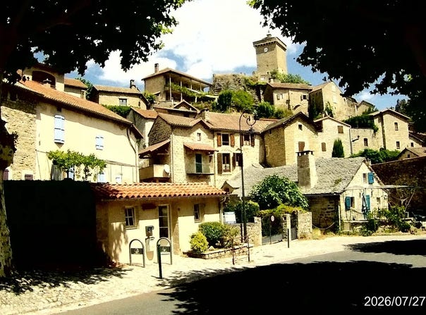 Peyreleau, Aveyron 12720
