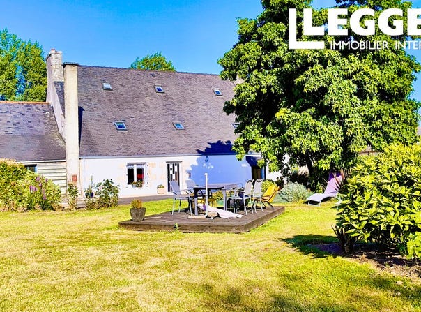 Loguivy-Plougras, Brittany 22780