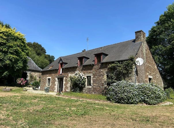 Loudeac, Brittany 22600