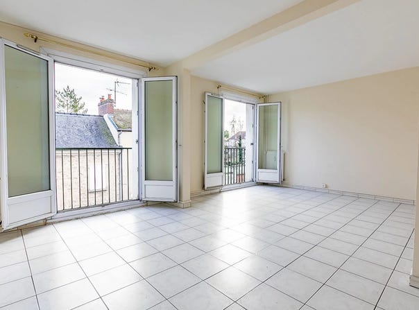 Senlis, Oise 60300