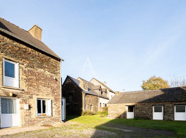 LOYAT, Brittany 56800