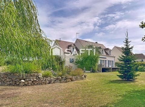 Senlis, Picardie 60300