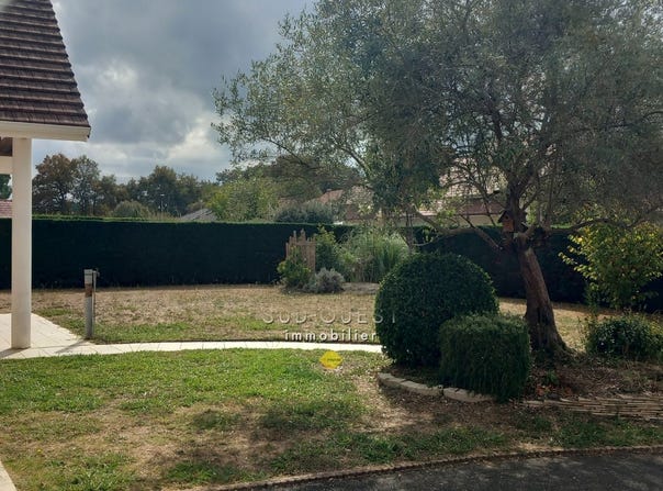 Lescar, Aquitaine 64230