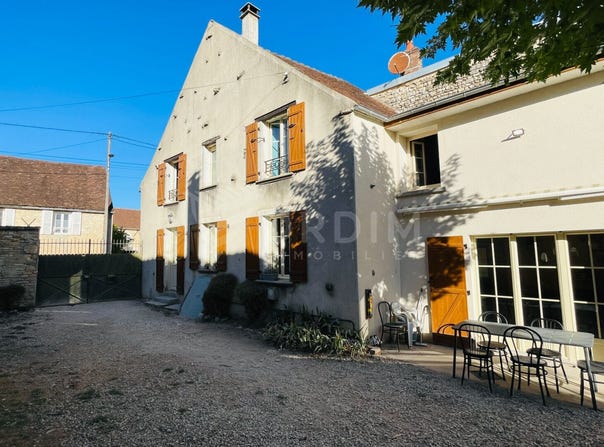 Maligny, Burgundy 89800