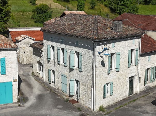 Lauzerte, Midi-Pyrénées 82110