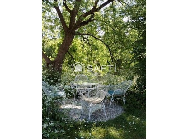 Poitiers, Poitou-Charentes 86000