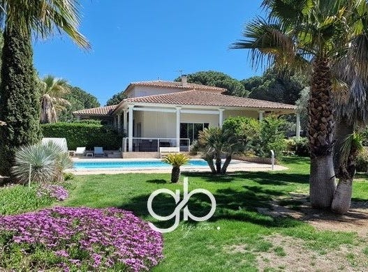 Agde (Cap d'Agde), Languedoc-Roussillon 34300