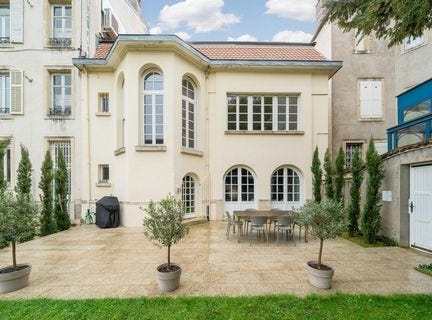 Nancy, Lorraine 54000