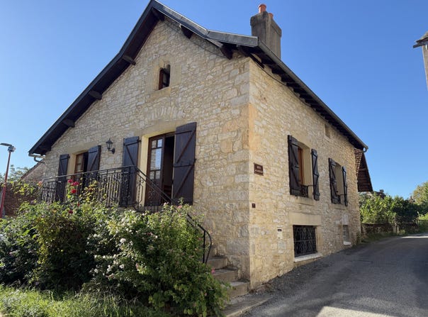 Salles-Courbatiès, Midi-Pyrénées 12260