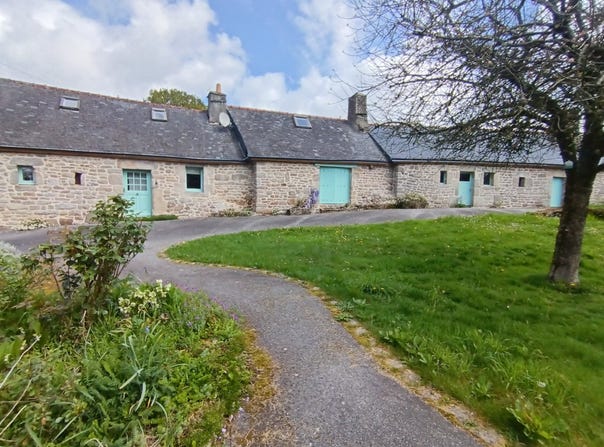 Séglien, Brittany 56160