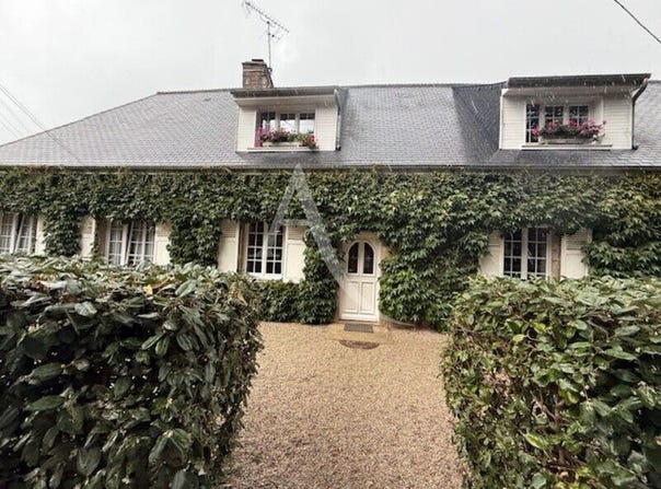 MAGNEVILLE, Normandy 50260