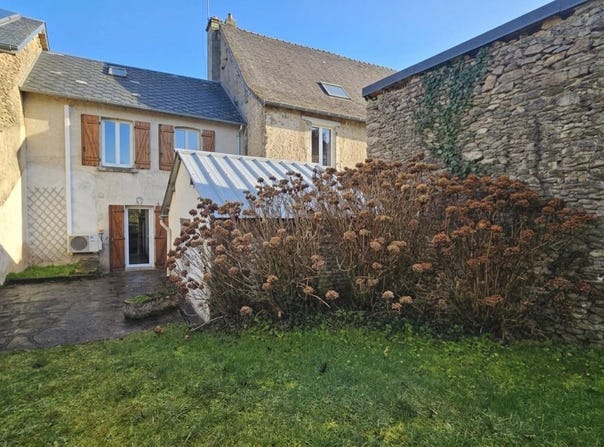 La Souterraine, Limousin 23300