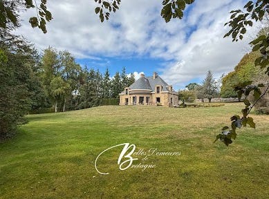 CHATEAULIN, Brittany 29150