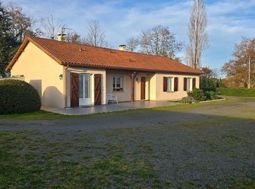 Bourg-Archambault, Poitou-Charentes 86390