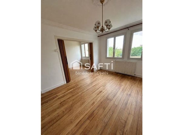 Mainvilliers, Centre 28300