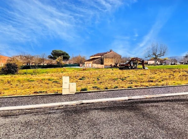SAINT GAUZENS, Occitanie 81390