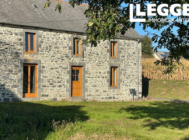 Le Mené, Brittany 22330