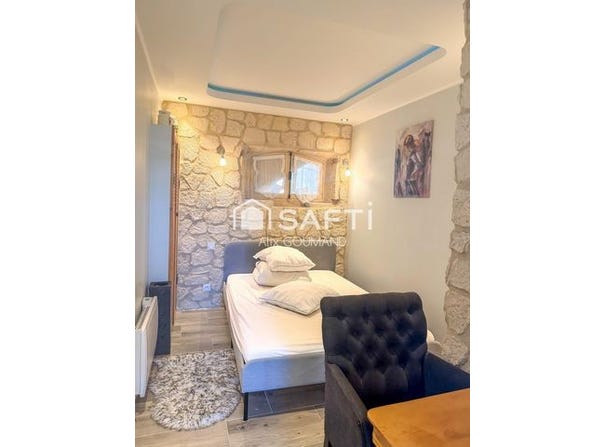 Apt, Provence-Alpes-Côte d'Azur 84400