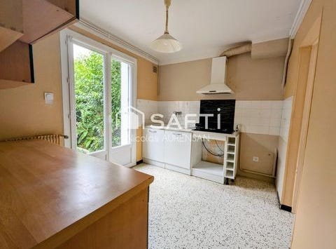 Pezenas, Languedoc-Roussillon 34120