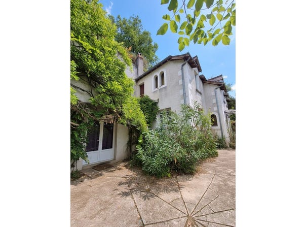 Nazelles-Négron, Centre-Val de Loire 37530
