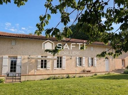 Bayas, Aquitaine 33230