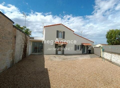 Lucon, Pays de la Loire 85400