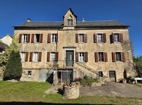 PREVINQUIERES, Midi-Pyrénées 12350