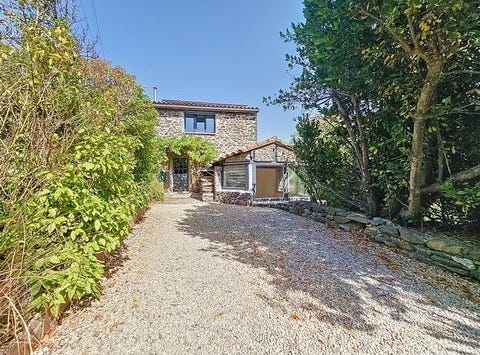 Pezenes-Les-Mines, Languedoc-Roussillon 34600