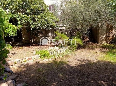 Maisons, Languedoc-Roussillon 11330