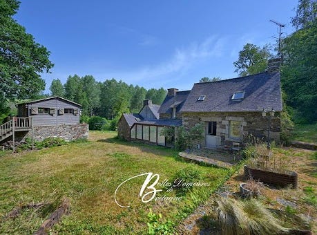CORLAY, Brittany 22320
