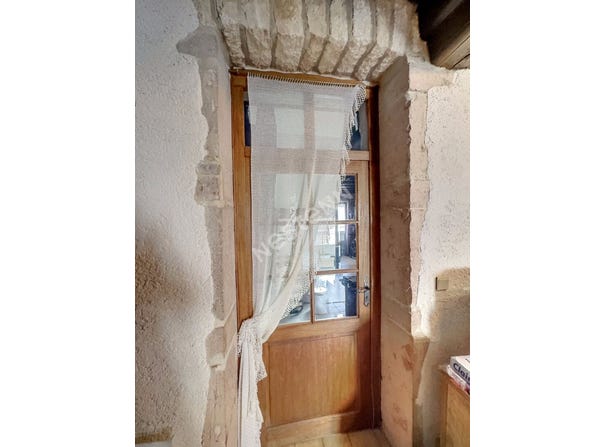 Givry, Burgundy 71640