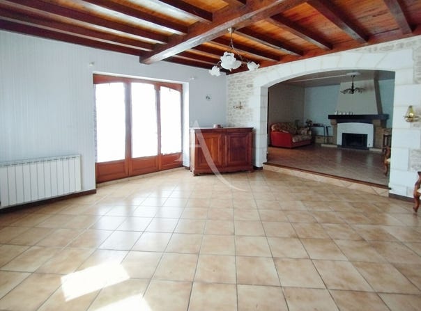 LES JUNIES, Occitanie 46150