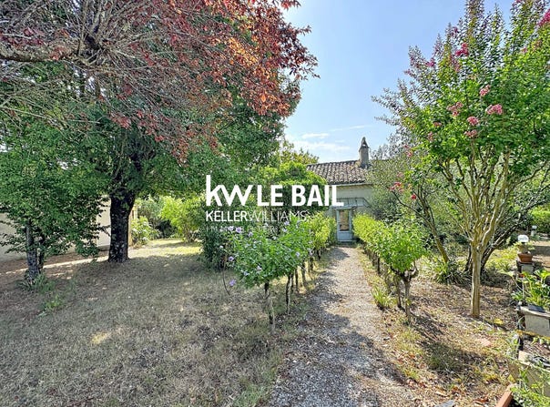 Montbarla, Occitanie 82110